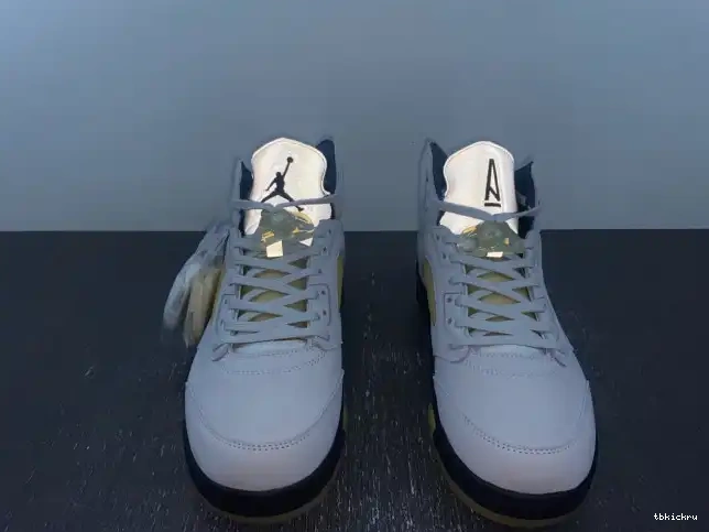 Reps TBkick WMNS x Jordan 5 Air FZ5758-004 Ma Maniere A 0513